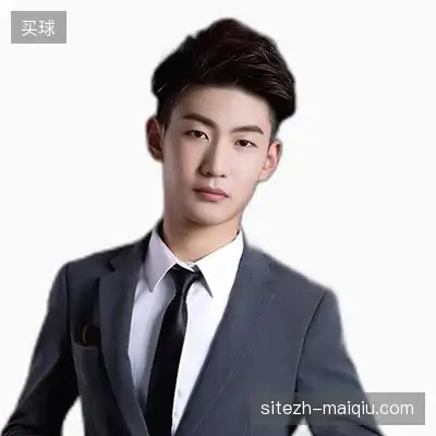 何磊